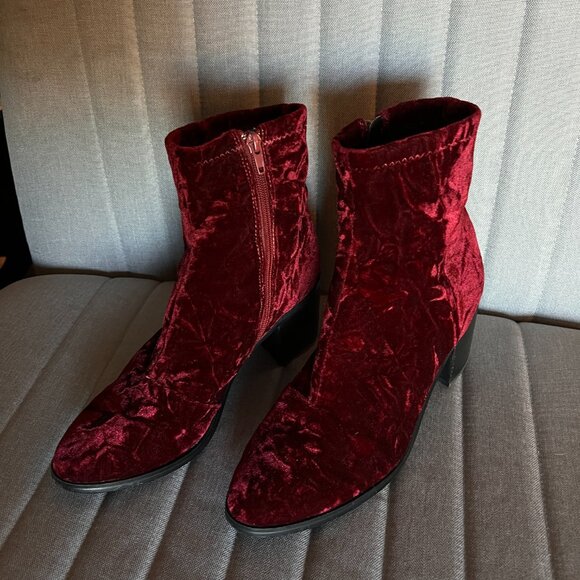 Steve Madden Red Velvet Boots - Picture 2 of 5